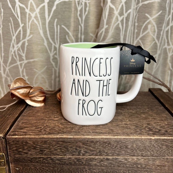 RAE DUNN FARMHOUSE CERAMIC HOME DECOR DISNEY KITCHEN PRINCESS COFFEE NEW HTF RD - Picture 3 of 4